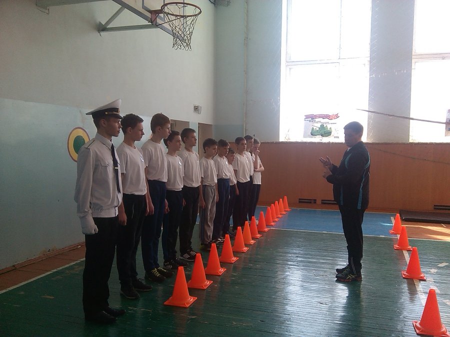 5. ВПЕРЁД, МАЛЬЧИШКИ!